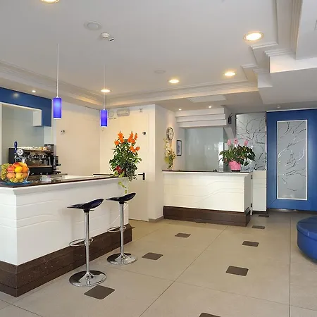 Amedeo 미사노아드리아티코