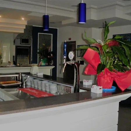 Amedeo ミザーノ・アドリアーティコ