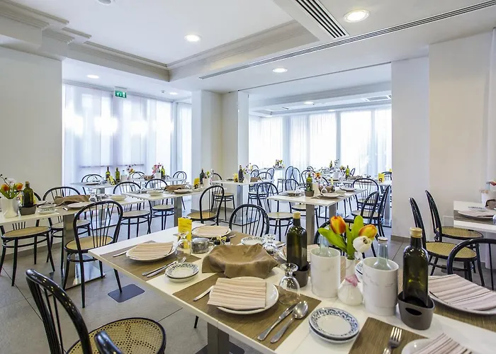 Amedeo Hotell Misano Adriatico